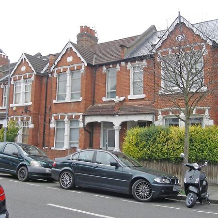 Groves 4 Bedroom, Shepherds Bush 런던 외부 사진